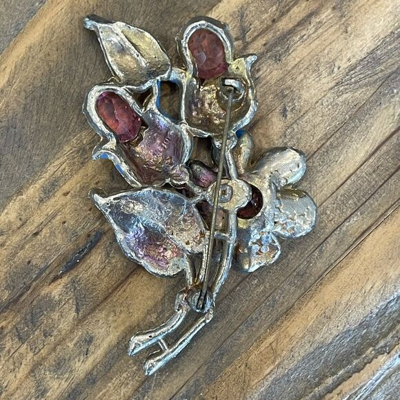 Vintage 1940's Pot Metal Rhinestone Enamel Floral Bouquet Brooch "MADE IN USA" - Picture 7 of 10